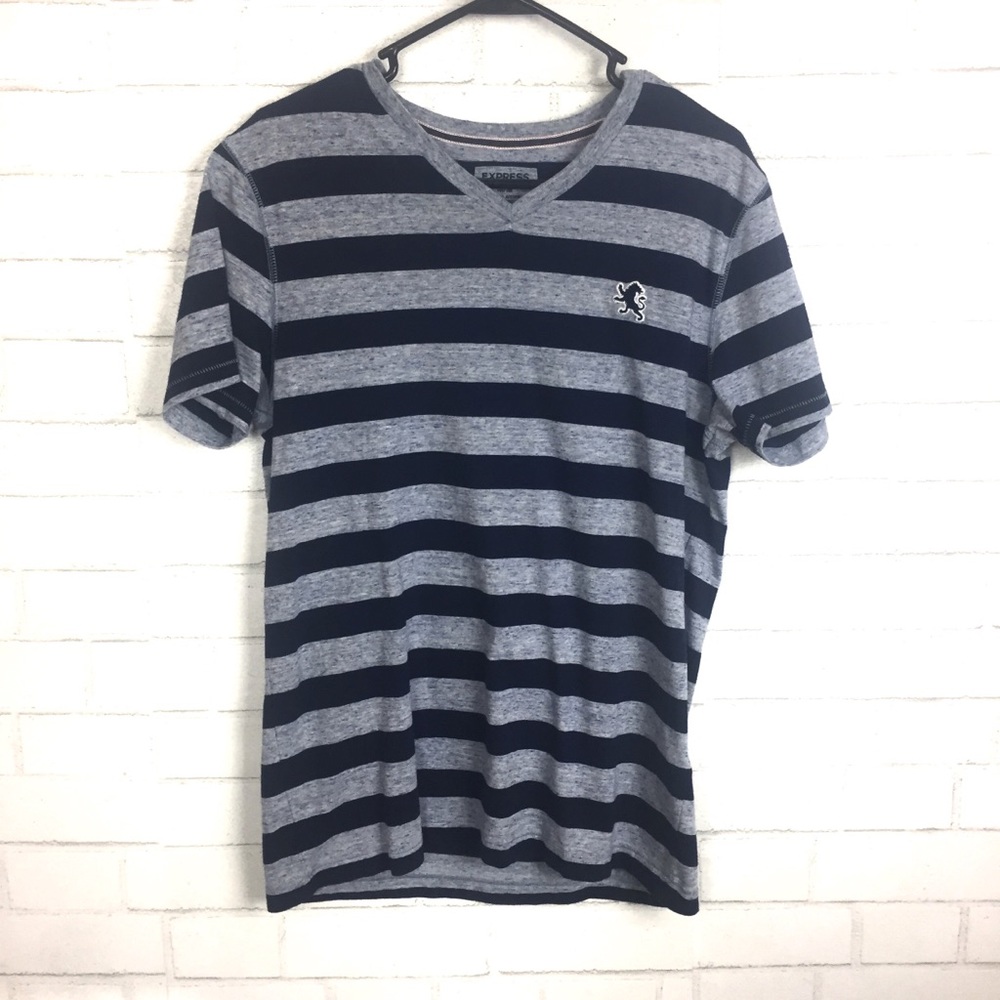 Men’s Express V-Neck T-shirt